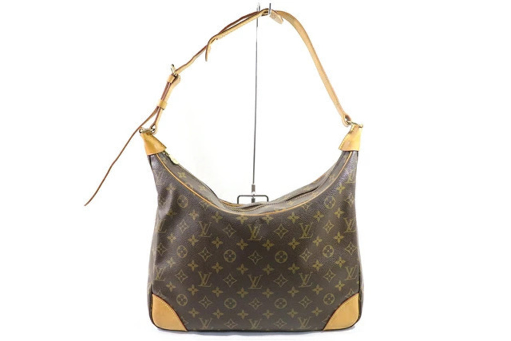 LOUIS VUITTON Boulogne Shoulder Bag Monogram